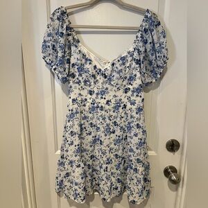 Trixxi Blue and White Floral Dress with Ruched Sleeves